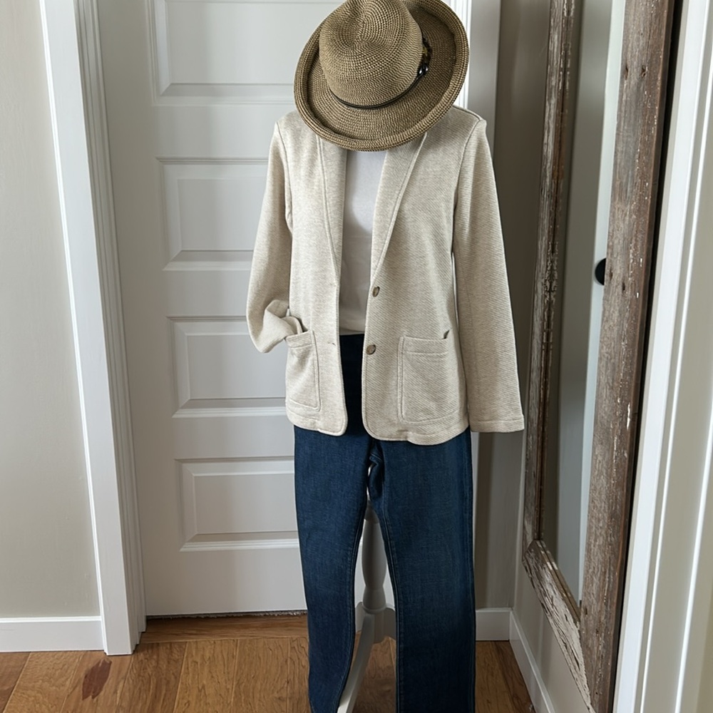 Faherty Blazer - Picture 4 of 10